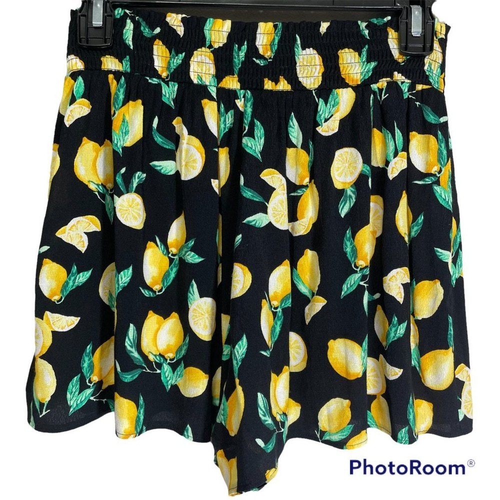Victoria's Secret PINK Ladies Smocked Black Casual Summer Shorts with Lemons, S - Picture 2 of 4